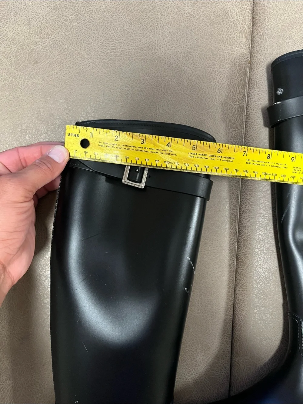 Black Women's Tall Rain Boots us size is like 6